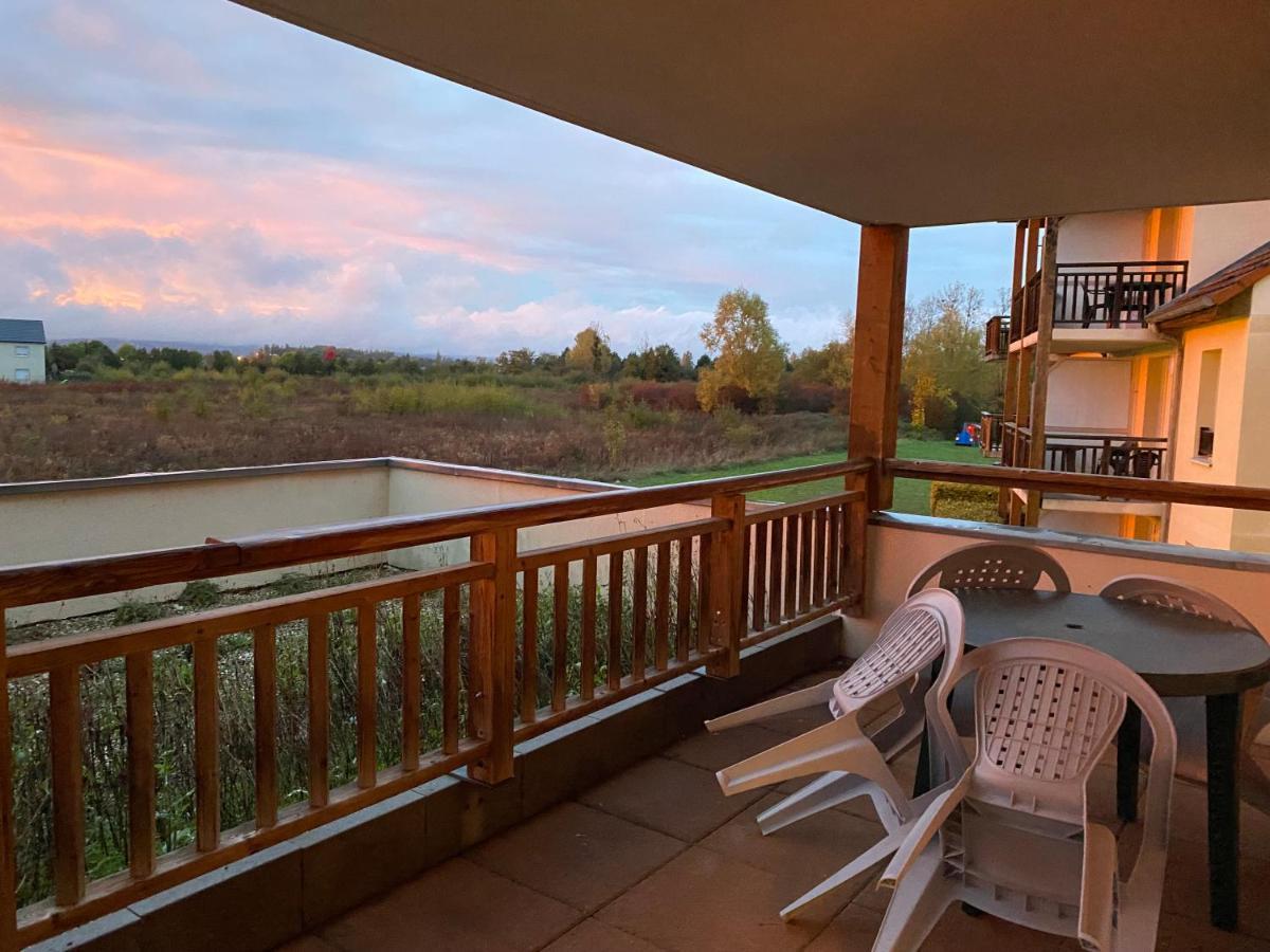 Chez Suzette-Residence-Piscine-Sauna Левернуа Екстер'єр фото